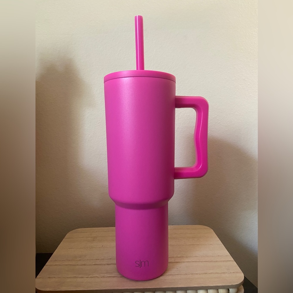 Simply Modern 40 oz Trek Tumbler - Picture 2 of 3